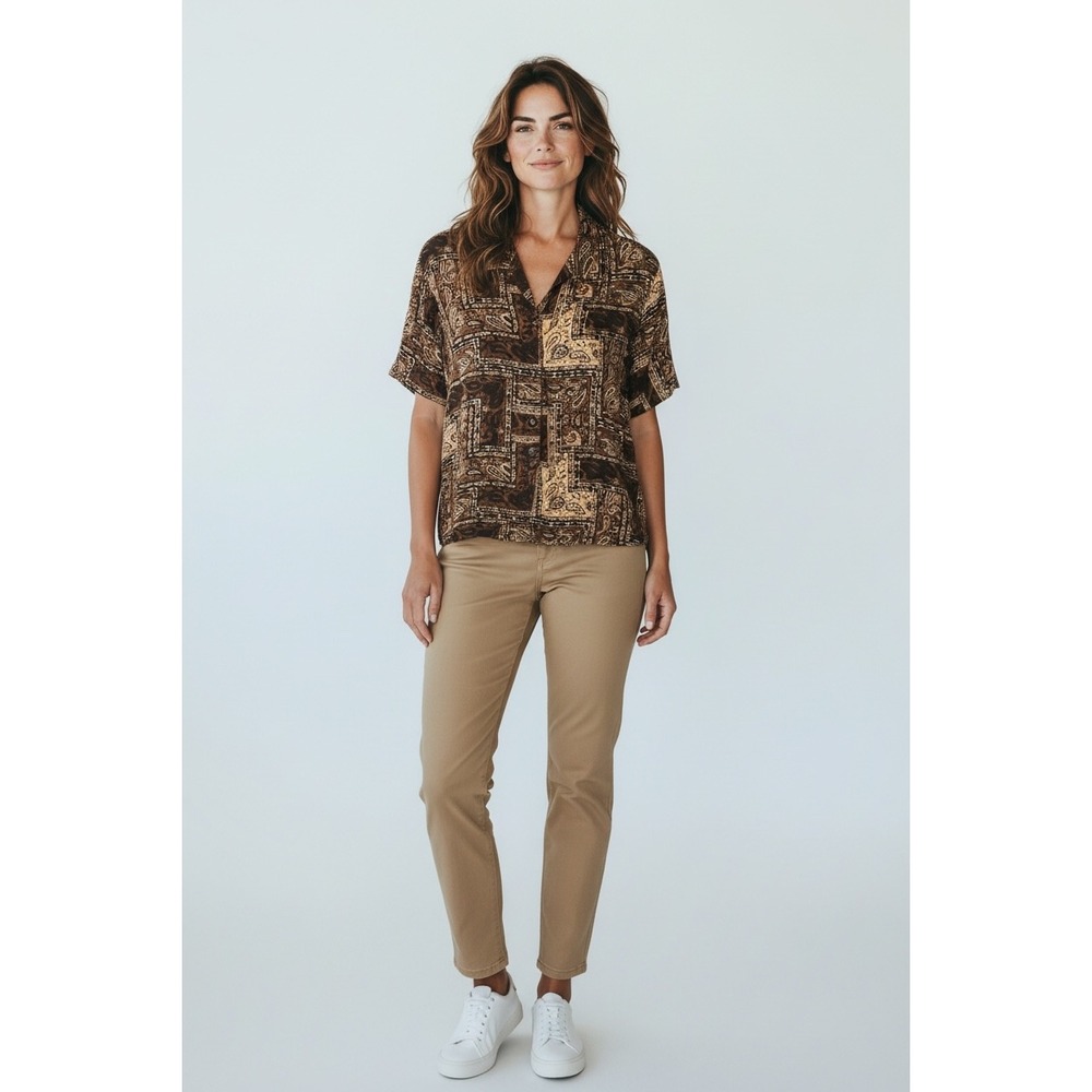 CHAUS Womens Short Sleeve Button Down Shirt Brown Paisley Print 6 Camp Shirt